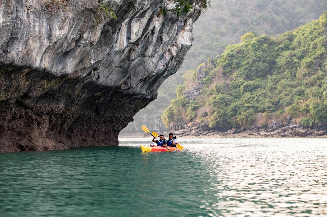 Stellar Of The Seas Cruise Hotel Ha Long Exterior foto